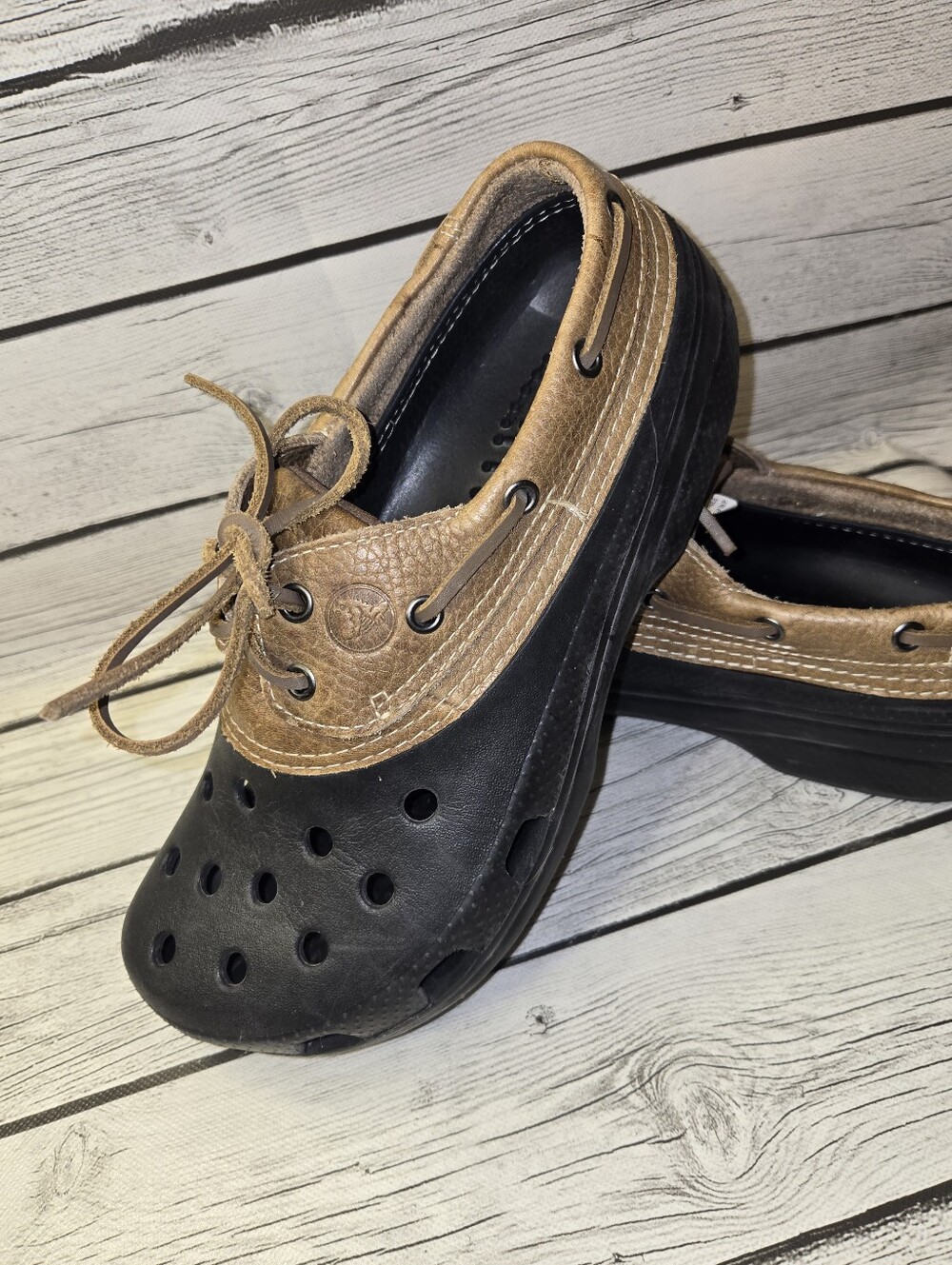 Crocs Islander Boat Shoe Clogs M8 W10 Black Brown Leather Lace Up Y2K
